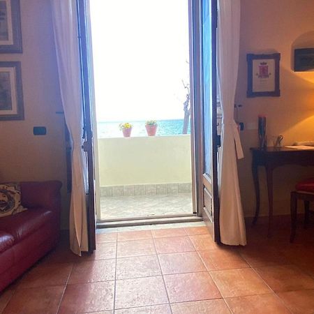 Nice Sicily Little Family Home Acireale Dış mekan fotoğraf